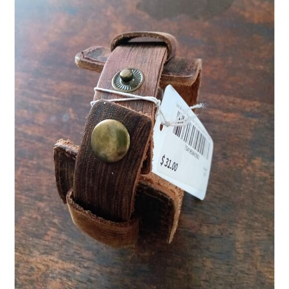 Not All Who Wander Are Lost Wide Leather Brown Cuff bracelet. NWT - Picture 5 of 7